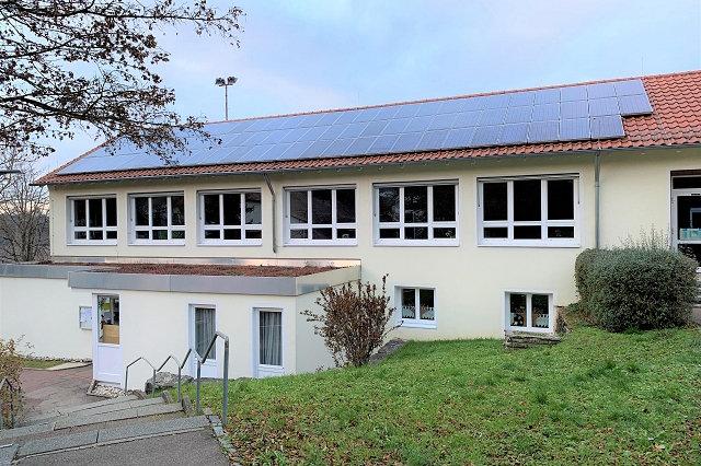 Metzingen, Schulgebäude